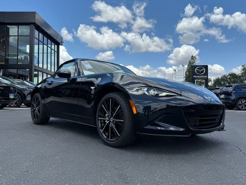 New 2026 MAZDA MX-5 Miata Grand Touring RWD image 2