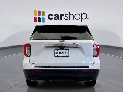 Used 2022 Ford Explorer XLT image 4