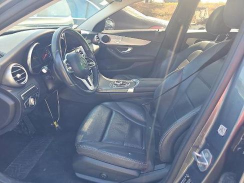 Used 2019 Mercedes-Benz C 300 Sedan image 4