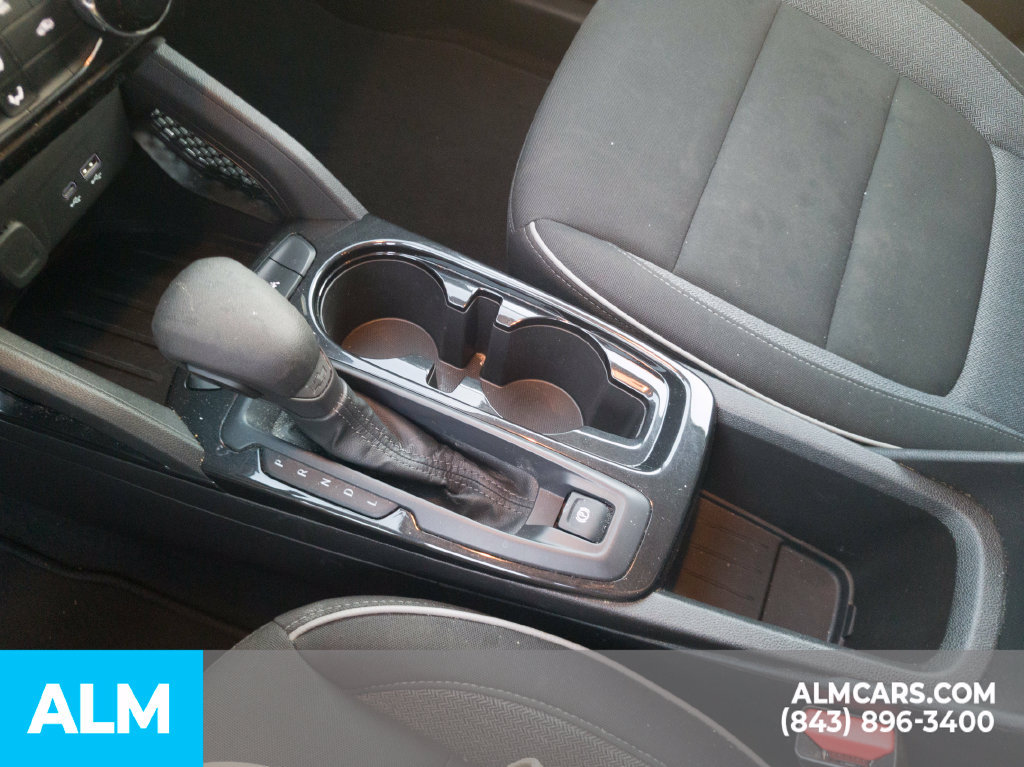 Used 2025 Chevrolet TrailBlazer LT FWD image 9