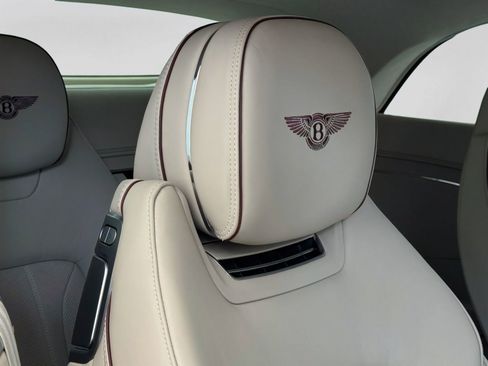Used 2024 Bentley Continental GT AWD/4WD image 42