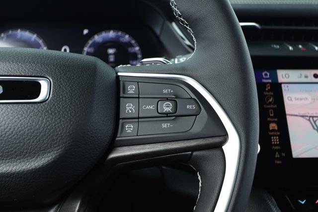New 2027 Jeep Grand Cherokee Limited RWD image 14