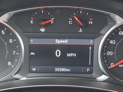 Used 2024 GMC Terrain SLT AWD/4WD image 20