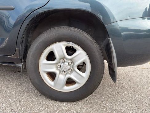 Used 2010 Toyota RAV4 2WD image 34