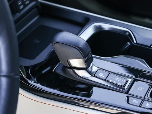 Used 2024 Lexus NX 350h AWD image 22