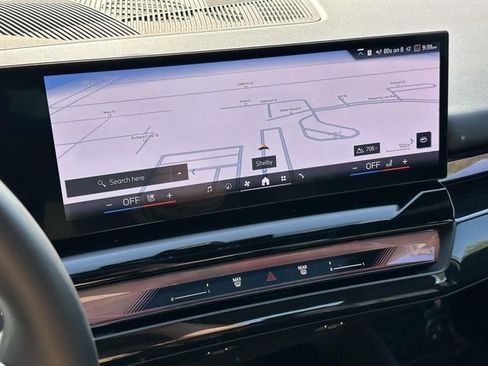 Certified 2024 BMW 540i xDrive w/ Premium Package AWD/4WD image 34