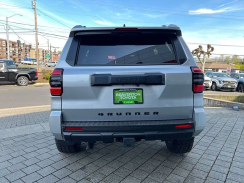 New 2026 Toyota 4Runner SR5 image 5