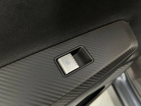 Used 2024 Mitsubishi Outlander SE AWD/4WD image 17
