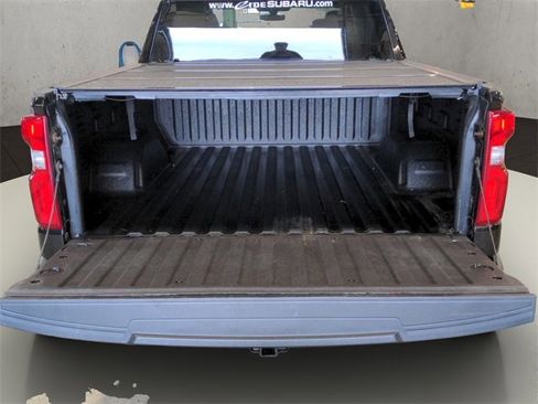 Used 2022 Chevrolet Silverado 1500 RST image 7