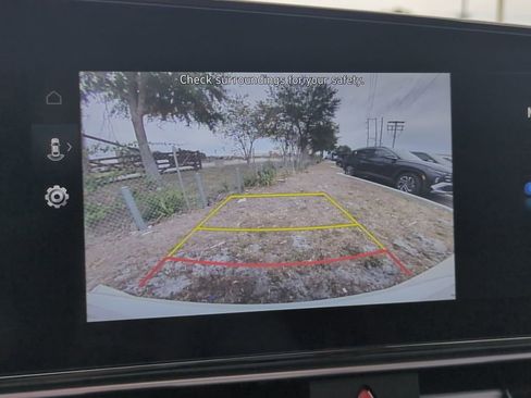 New 2026 Hyundai Elantra Limited image 24