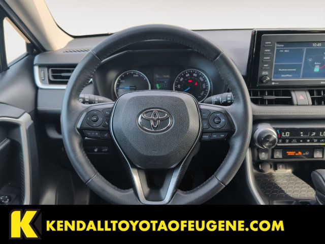 Used 2021 Toyota RAV4 XLE w/ Convenience Package AWD/4WD image 13