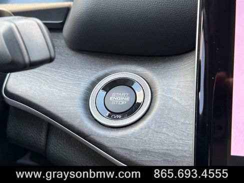 Used 2022 Jeep Grand Cherokee L Limited AWD/4WD image 29