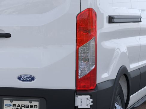 New 2026 Ford Transit 250 Low Roof RWD image 21