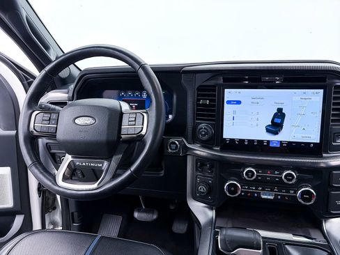 Used 2025 Ford F150 Platinum w/ FX4 Off-Road Package image 6