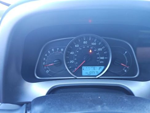 Used 2015 Toyota RAV4 XLE AWD/4WD image 16