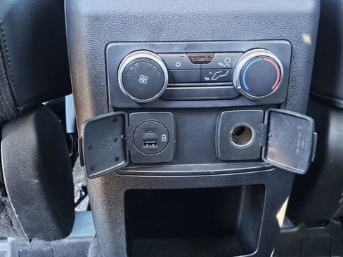 Used 2021 Ford Explorer XLT w/ Equipment Group 202A image 18