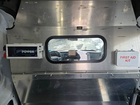 Used 2020 Ford Transit 250 Medium Roof AWD image 18