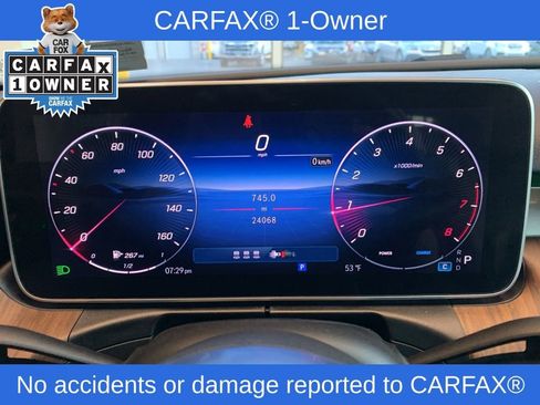 Used 2025 Mercedes-Benz C 300 4MATIC Sedan image 5