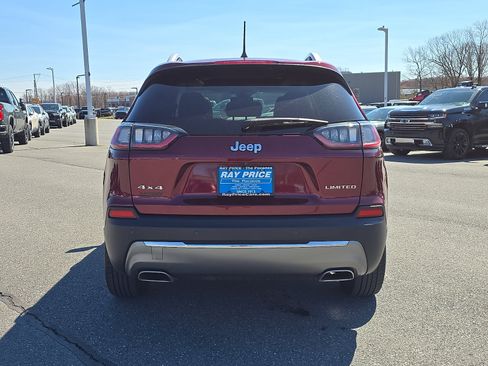 Used 2021 Jeep Cherokee Limited w/ Elite Package AWD/4WD image 5
