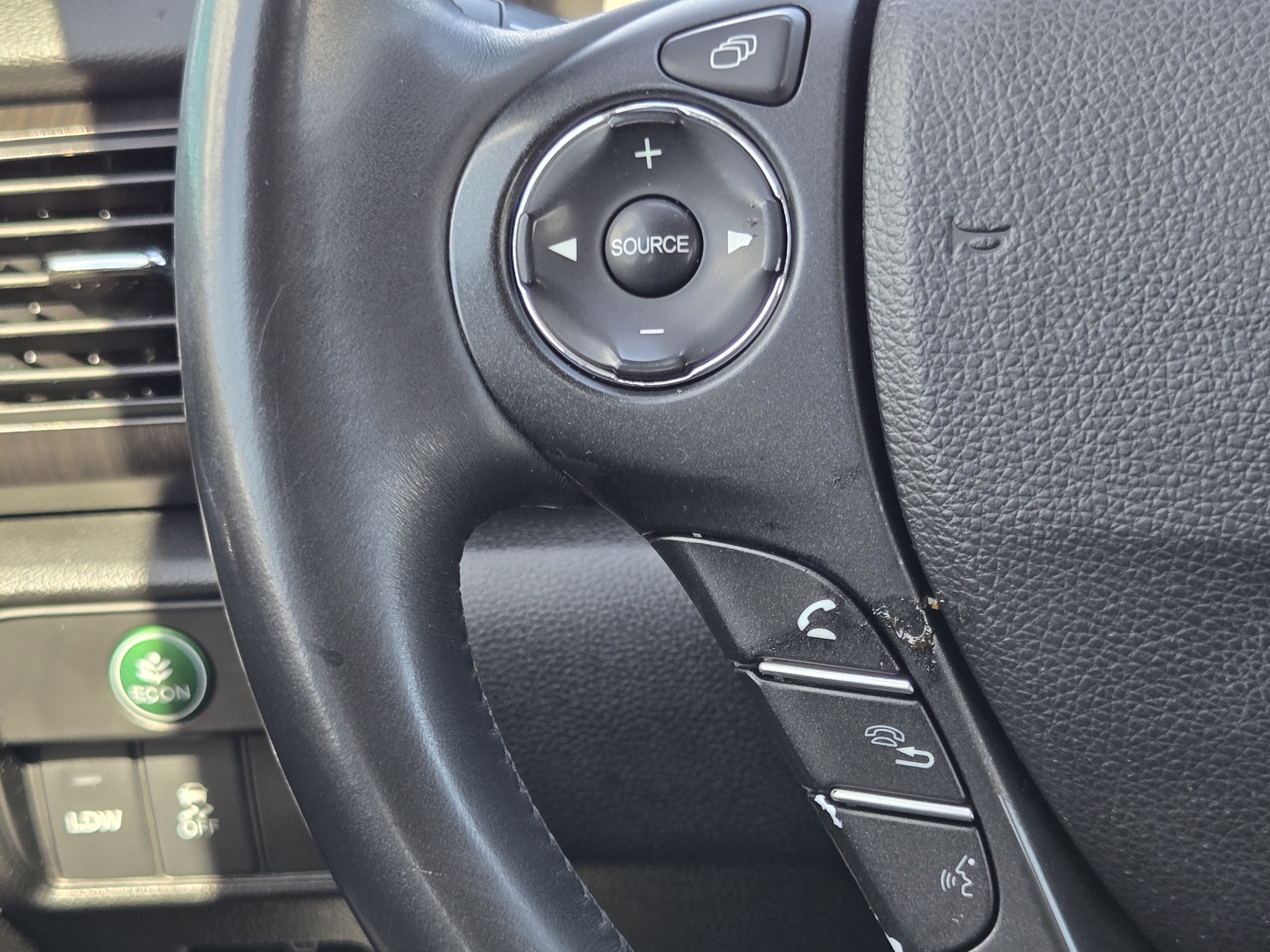 Used 2015 Honda Accord EX-L image 29