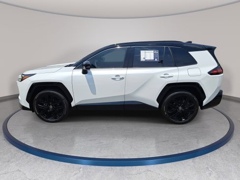 Used 2026 Toyota RAV4 XSE w/ Weather Package AWD/4WD image 8