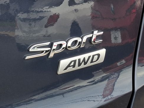 Used 2017 Hyundai Santa Fe Sport AWD/4WD image 29