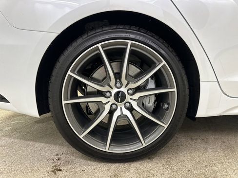 Used 2026 Genesis G70 2.5T image 26