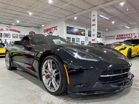 Used 2015 Chevrolet Corvette Stingray Coupe w/ 3LT Preferred Equipment Group RWD image 5