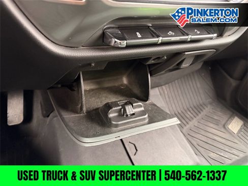 Used 2018 Chevrolet Silverado 1500 LT w/ All Star Edition image 31