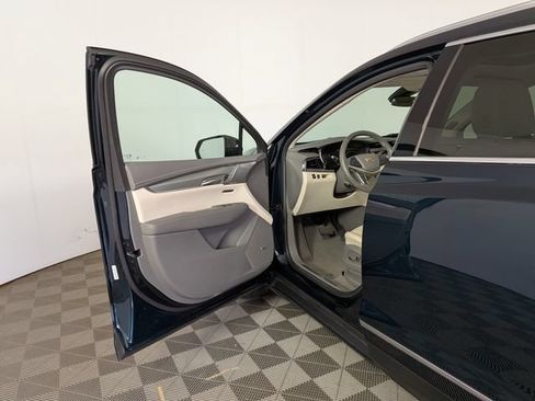 Certified 2024 Cadillac XT5 Premium Luxury AWD/4WD image 14
