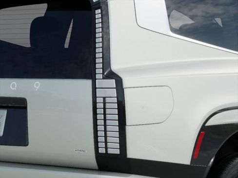 New 2026 Hyundai Ioniq 9 SEL image 10
