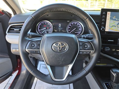 Certified 2021 Toyota Camry XLE w/ Navigation Package image 28