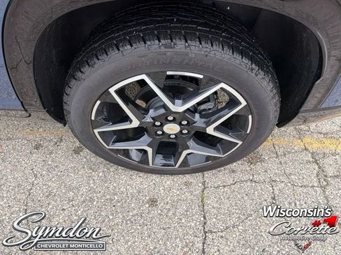 Used 2026 Chevrolet Traverse High Country w/ LPO, Floor Liner Package AWD/4WD image 29
