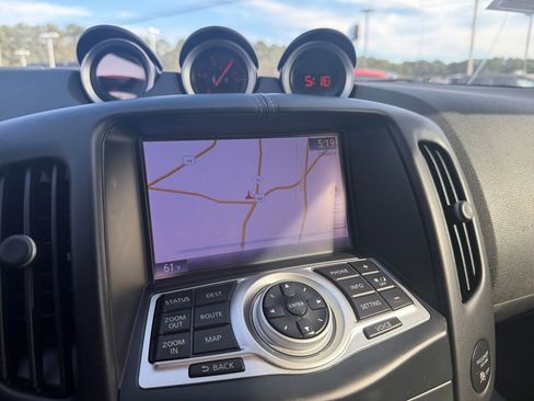 Used 2020 Nissan 370Z Touring Sport image 20