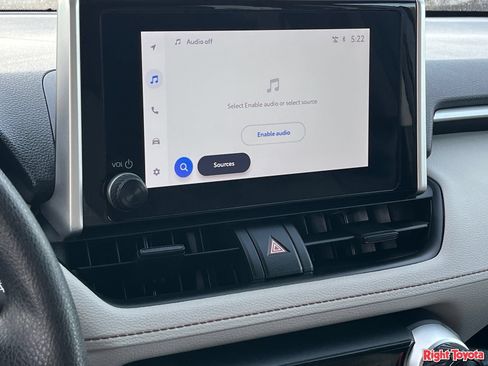 Certified 2025 Toyota RAV4 XLE AWD/4WD image 28