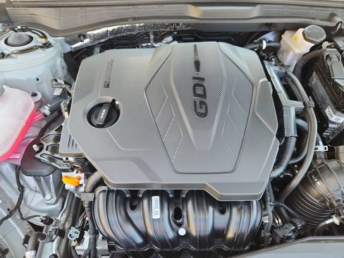 Used 2025 Hyundai Sonata SEL FWD image 16