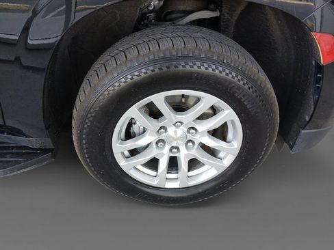 Used 2021 Chevrolet Tahoe LT AWD/4WD image 16