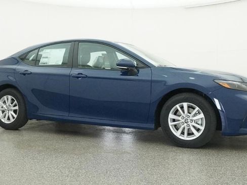 New 2026 Toyota Camry LE image 28