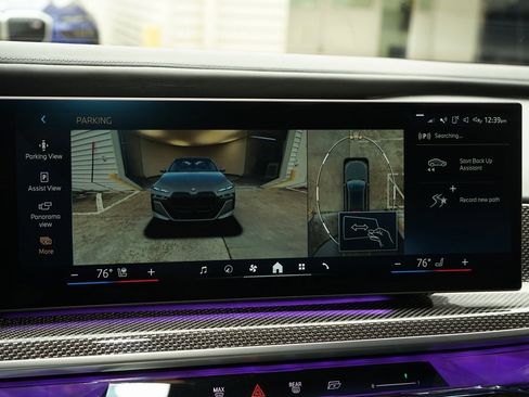 Used 2023 BMW 760i xDrive image 18