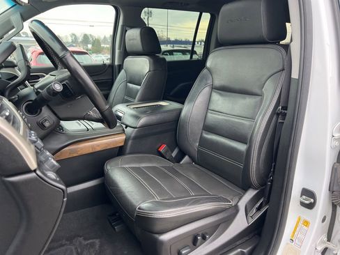 Used 2020 GMC Yukon XL Denali w/ Denali Ultimate Package image 19