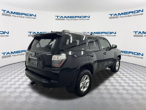 Used 2024 Toyota 4Runner SR5 AWD/4WD image 5