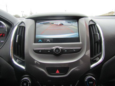 Used 2016 Chevrolet Cruze LT w/ LT Convenience Package image 13