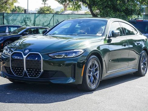 Used 2023 BMW i4 eDrive35 w/ Premium Package RWD image 3