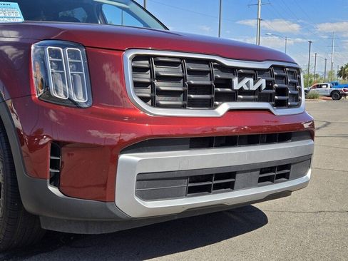 Certified 2023 Kia Telluride S w/ S Sunroof Package AWD/4WD image 9