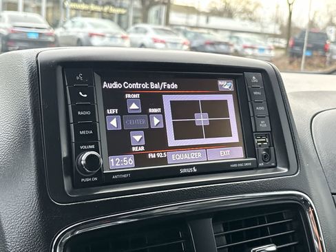 Used 2019 Dodge Grand Caravan GT image 19