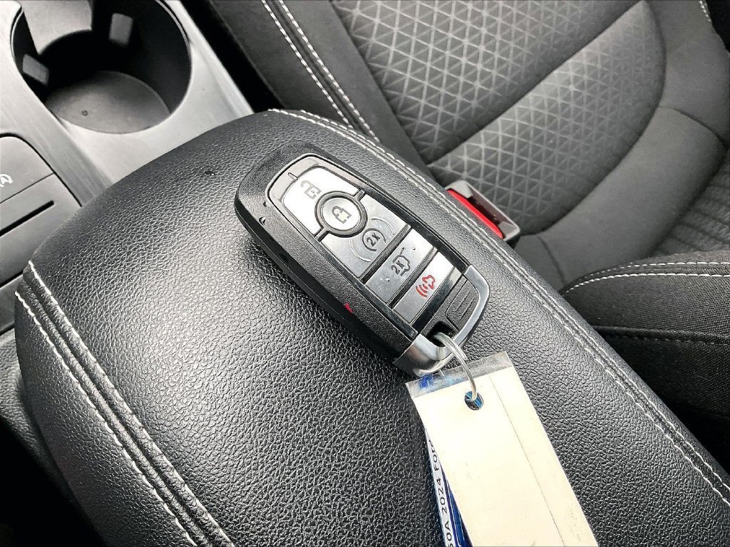 Used 2024 Ford Escape Active AWD/4WD image 27