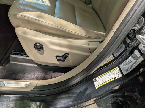 Used 2018 Jeep Grand Cherokee Limited image 15