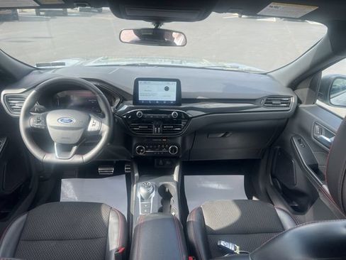 Used 2024 Ford Escape ST-Line AWD/4WD image 17
