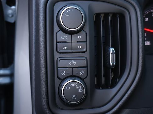 Used 2024 Chevrolet Silverado 1500 Custom Trail Boss image 12