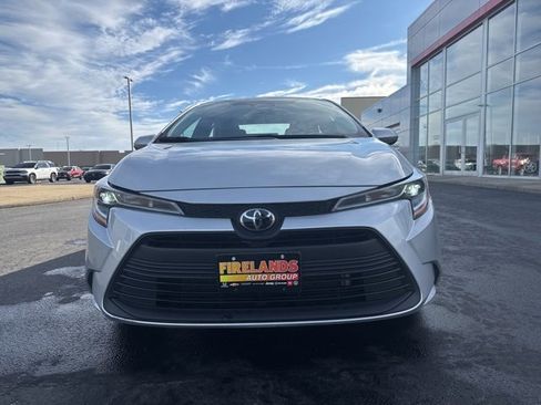 Certified 2024 Toyota Corolla LE image 2
